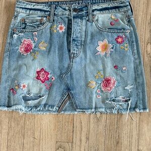 American Eagle Outfitters Floral Embroidered Denim Mini Skirt - Light Blue